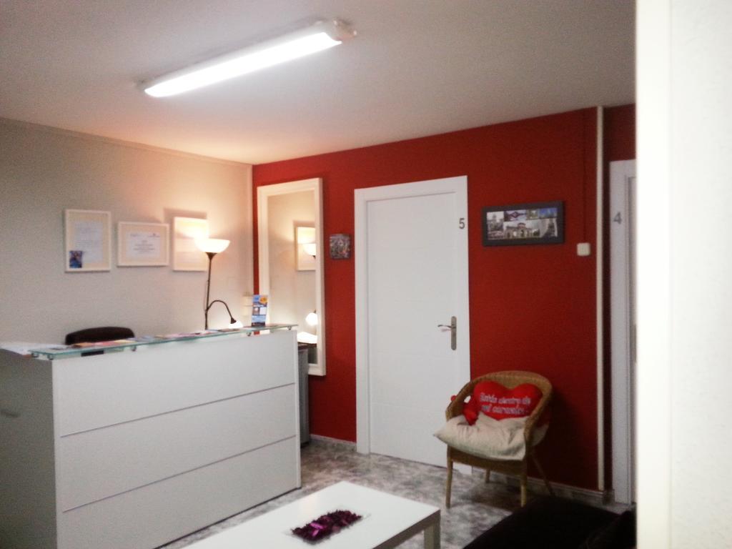 Ch Antonio Hotel Madrid Bagian luar foto